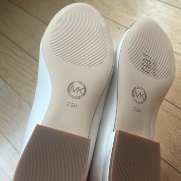 MICHAEL MICHAEL KORS Dylan Ballet Flats. New . No box - Picture 6 of 6